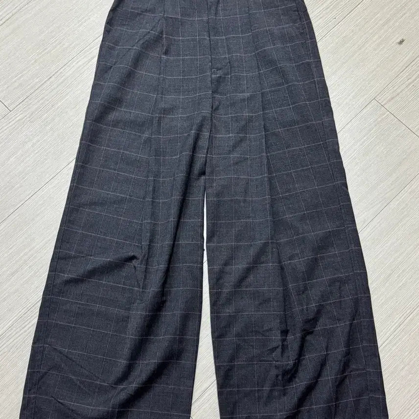 [BUNJANG] Waviness Red Check Trousers / [2] 웨이비니스 레드 체크 트라우저