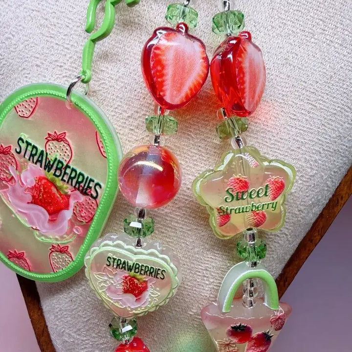 [BUNJANG] Strawberry Beaded Keychain / 비즈키링 딸기키링