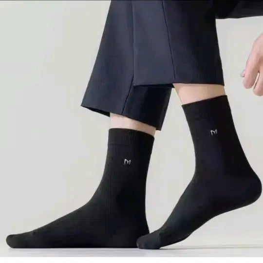 [BUNJANG] Premium M Logo Black Socks 5-Pair Set / 프리미엄  M 로고 블랙 양말 5쌍