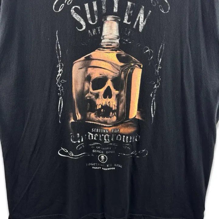 [BUNJANG] Sullen Skull Graphic T-Shirt / USA Sullen   스컬 위스키 그래픽 티셔츠3436