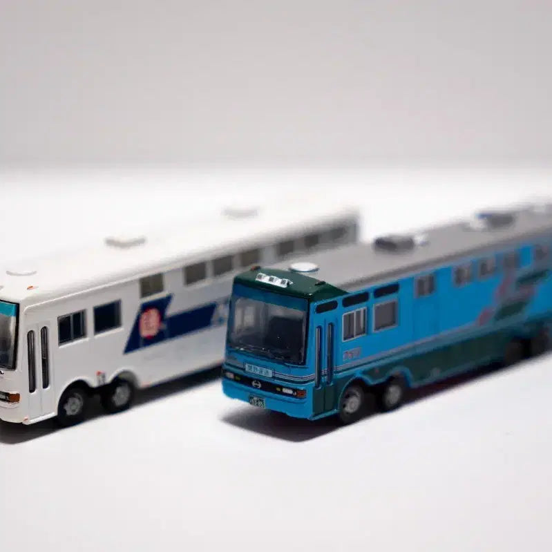 [BUNJANG] Tomitec Truck Collection 1/150 N Scale Horse Transport Bus Model (2 Types) / 토미텍 트럭 컬렉션 - 1/150(n게이지)  말 수송 버스 모형 2종