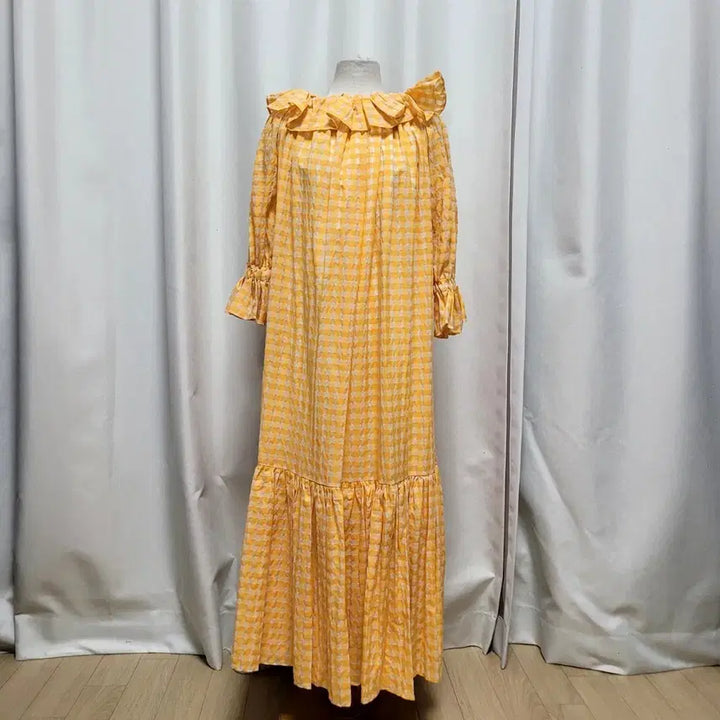 [BUNJANG] Ciholin Off-Shoulder Check Long Dress / 씨호린 오프숄더 체크롱원피스