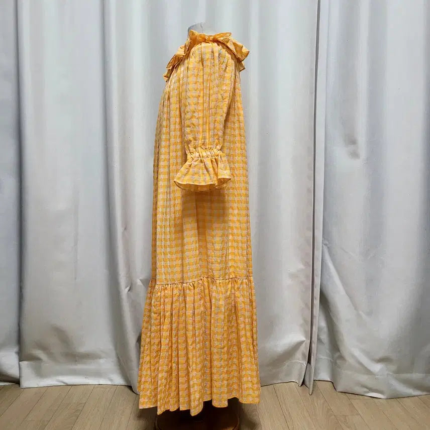 [BUNJANG] Ciholin Off-Shoulder Check Long Dress / 씨호린 오프숄더 체크롱원피스