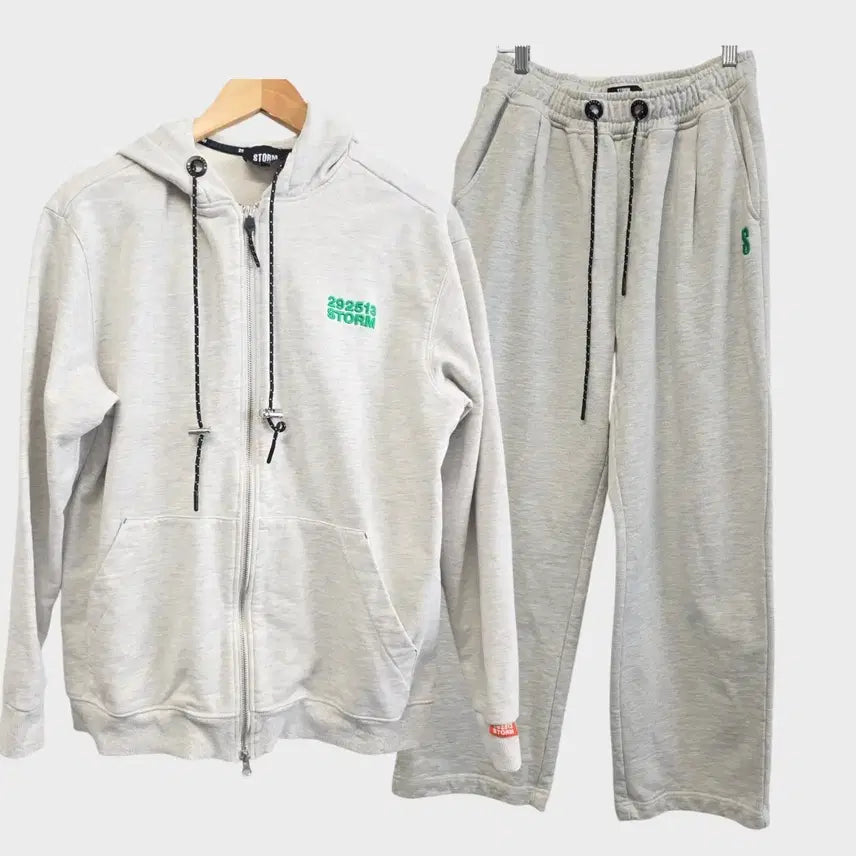 [BUNJANG] STORM LONDON Grey Training Set Hoodie &amp; Jogger Pants (L) / 스톰런던 트레이닝 세트 (L) 연그레이 상태 최상 후드집업
