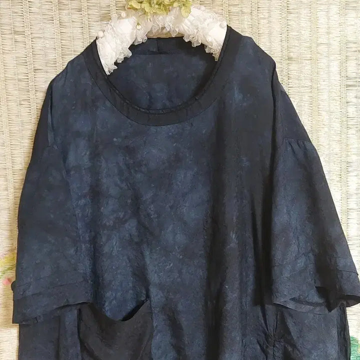 [BUNJANG] In-yeon Navy Shirring Point Blouse (Plus Size) / 새제품)인견 네이비 셔링 포인트 빅사이즈