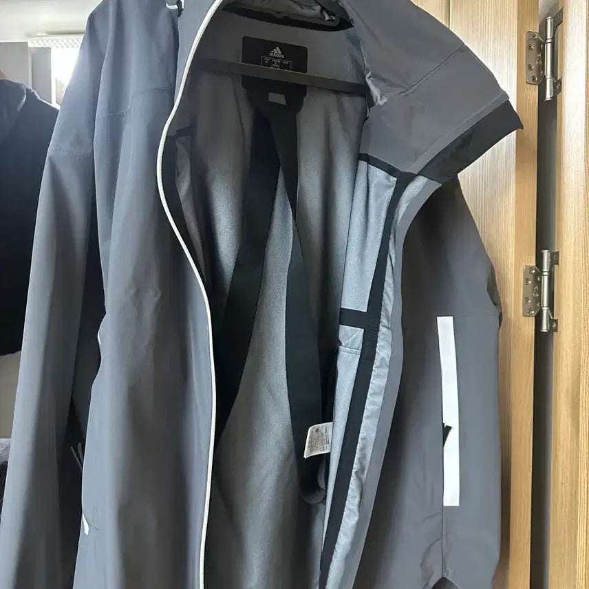 [BUNJANG] Adidas MyShelter RAIN.RDY Jacket XL / 아디다스 마이쉘터 RAIN.RDY 자켓 XL
