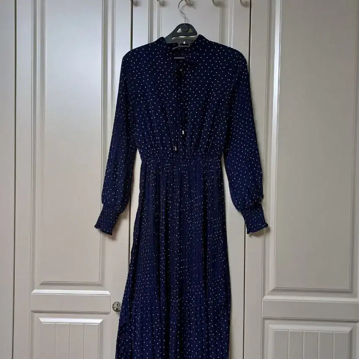 [BUNJANG] Satin Navy Chiffon Dress Size 55 / 사틴satin 샤틴네이비쉬폰원피스 55