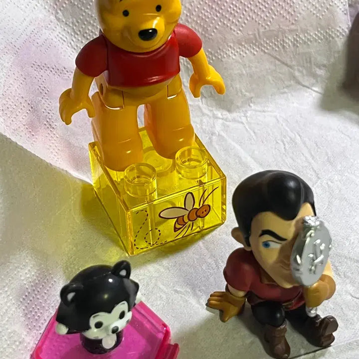 [BUNJANG] Disney Classic Figurine Set - Pooh, Gaston, Pinocchio, Figaro / 디즈니 피규어 고전 세트 푸 미녀와야수 개스톤 피노키오 피가로 일괄