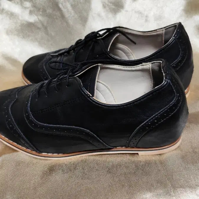 [SOLD OUT] 230사이즈 신발