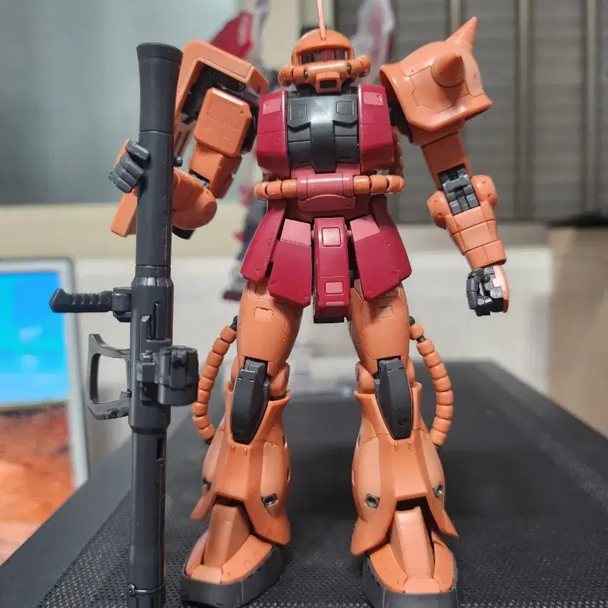 [BUNJANG] Bandai HG Zaku II Char&