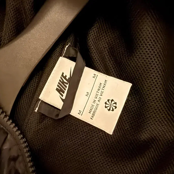 [BUNJANG] Nike Windrunner Jacket / 나이키 윈드러너 바람막이