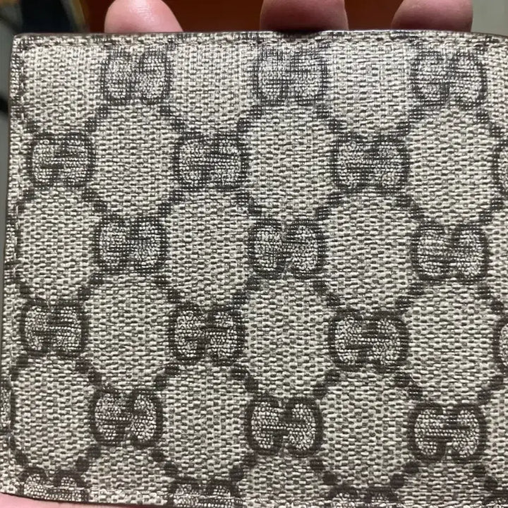 [BUNJANG] Gucci GG Supreme Bi-Color Bifold Wallet Brown / GG 슈프림 투톤 반지갑 브라운