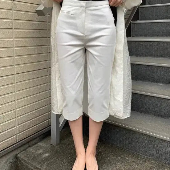 [BUNJANG] White Capri Pants with Side Slits / 카프리팬츠