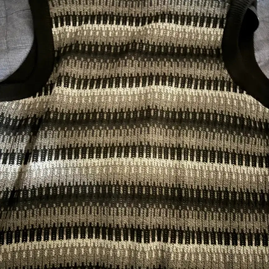 [BUNJANG] Play Up Knit Vest Grey Mix-2 / 플레이업 니트 베스트 그레이믹스-2