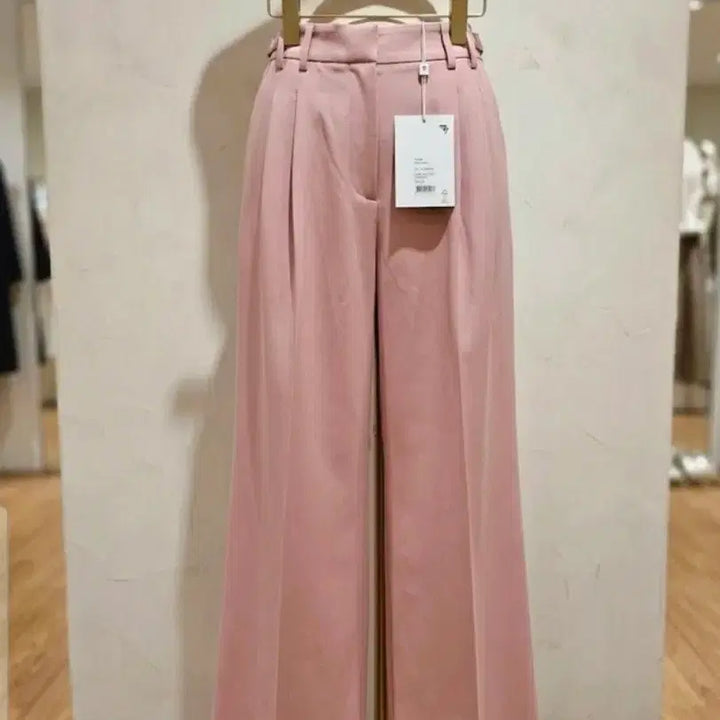 [BUNJANG] REMAIN Pink Beige Wide Pin Tuck Pants / 텍달린새옷 REMAIN 46만원 와이드 핀턱 팬츠