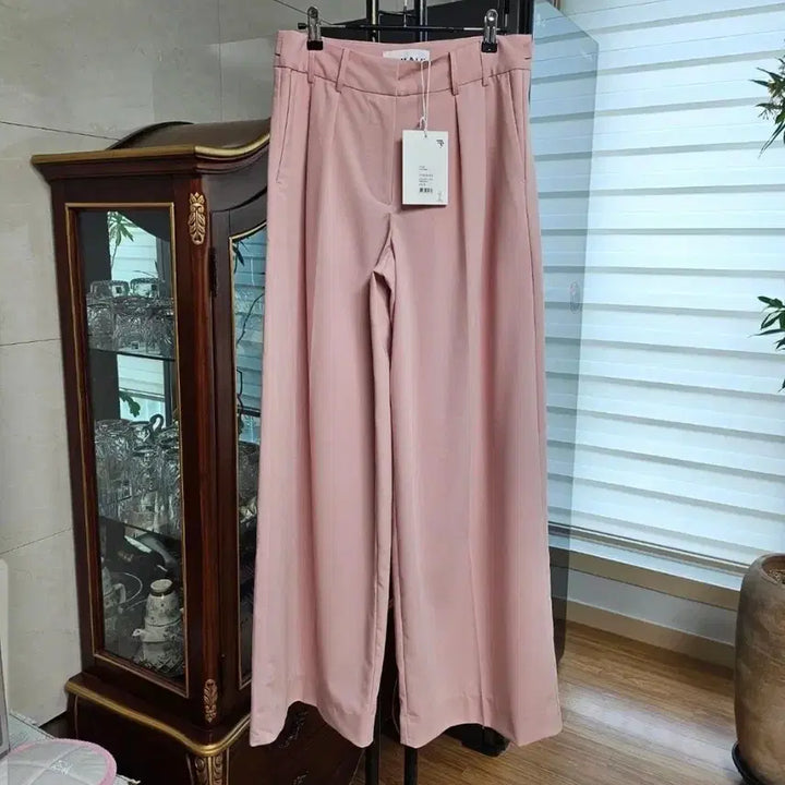 [BUNJANG] REMAIN Pink Beige Pin-tuck Wide Fit Pants (Size 36) / REMAIN 46만원 텍달린새상품 와이드 팬츠