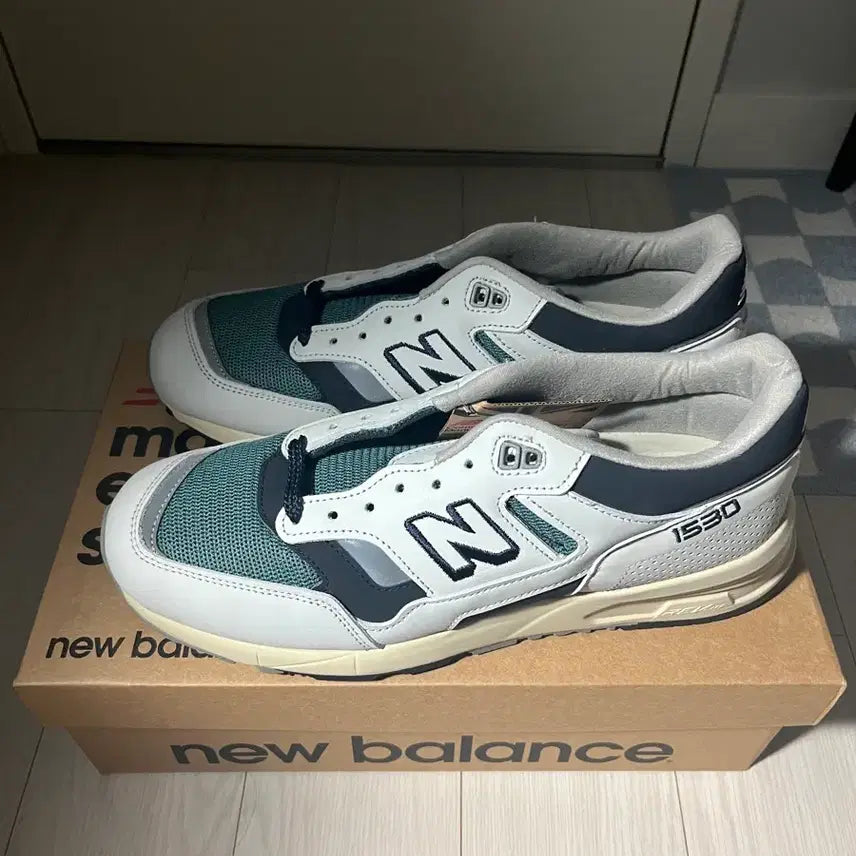 [BUNJANG] New Balance 1500 Made in UK White Green / 뉴발란스 1500 메이드 인 UK 화이트 그린 280