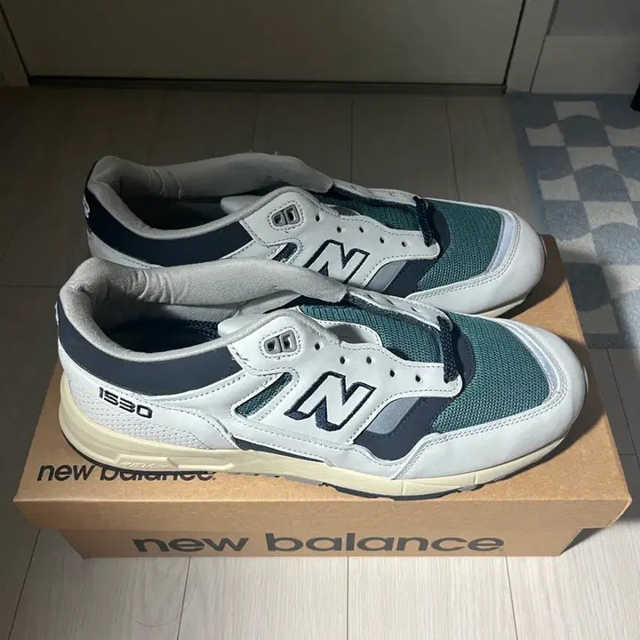 [BUNJANG] New Balance 1500 Made in UK White Green / 뉴발란스 1500 메이드 인 UK 화이트 그린 280