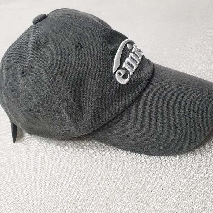 [BUNJANG] Emis Charcoal Free Size Ball Cap / emis 에미스 볼캡 차콜 프리사이즈