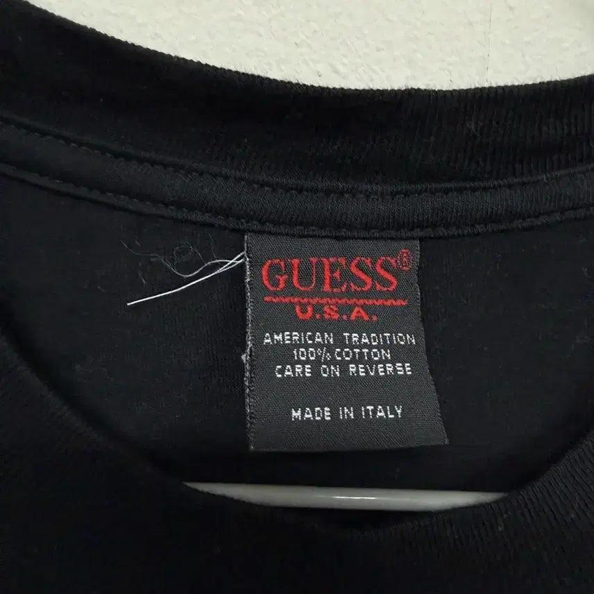 [BUNJANG] Guess Vintage Italian Made T-Shirt / 게스 vintage guess 이탈리아제 티셔츠