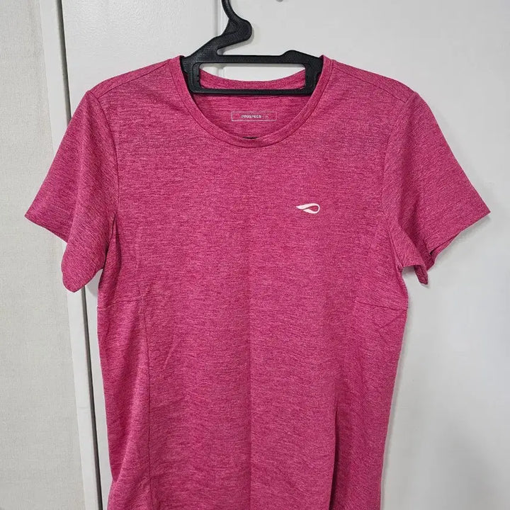 [BUNJANG] PROSPECS Pink Short Sleeve T-Shirt Women&