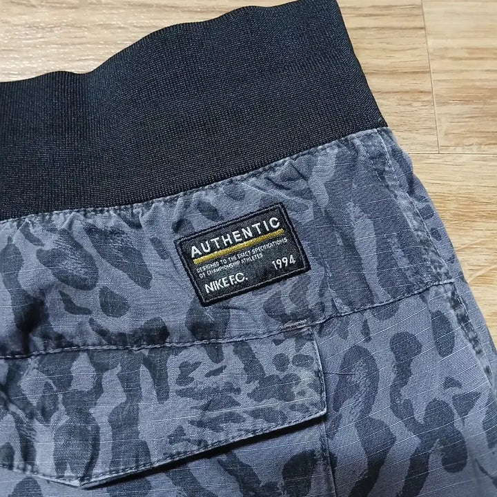 [BUNJANG] Nike Leopard Print FC Shorts / nike 나이키 레오파드 반바지 쇼츠 FC