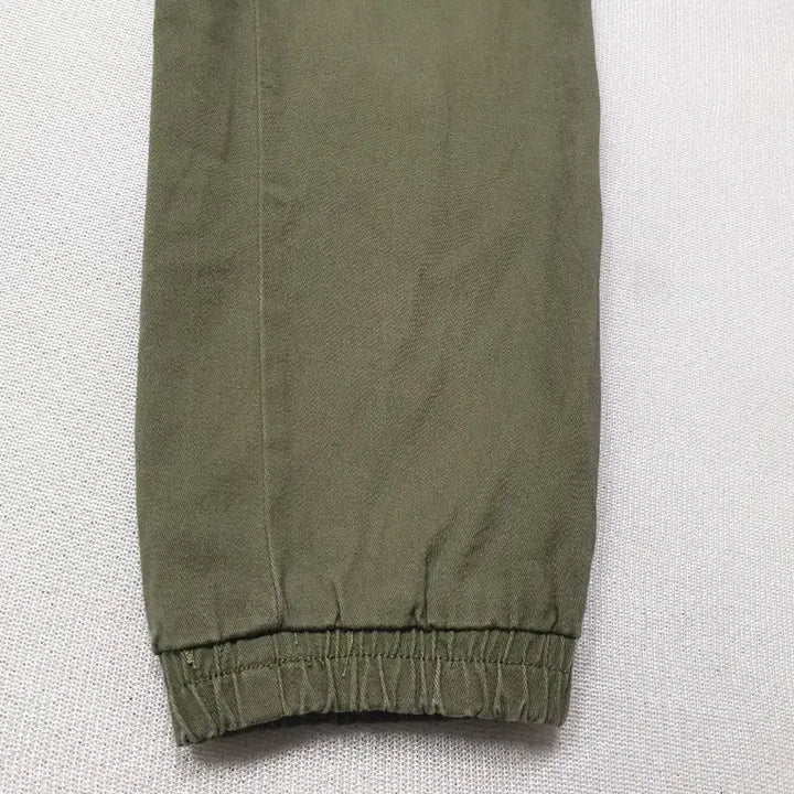 [BUNJANG] NII Khaki Cargo Jogger Pants (Waist 30-31) / NII 카키색 카고 조거팬츠 허리30~31