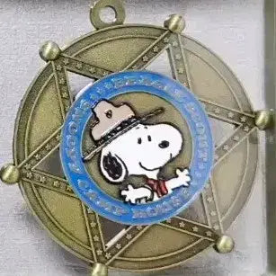 [BUNJANG] Snoopy Camping Pop-Up Limited Edition Medal / 스누피 캠핑 팝업 메달