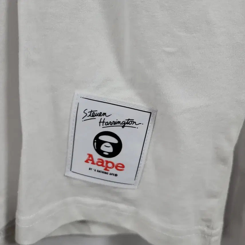 [BUNJANG] Ape Long Sleeve T-Shirt Size 95 Slim / 에이프 롱슬리브/공용(95슬림)/t2496