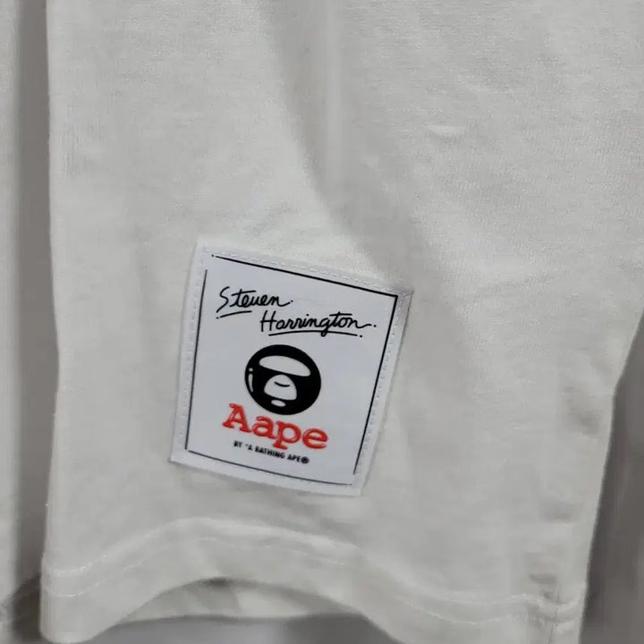 [BUNJANG] Ape Long Sleeve T-Shirt Size 95 Slim / 에이프 롱슬리브/공용(95슬림)/t2496