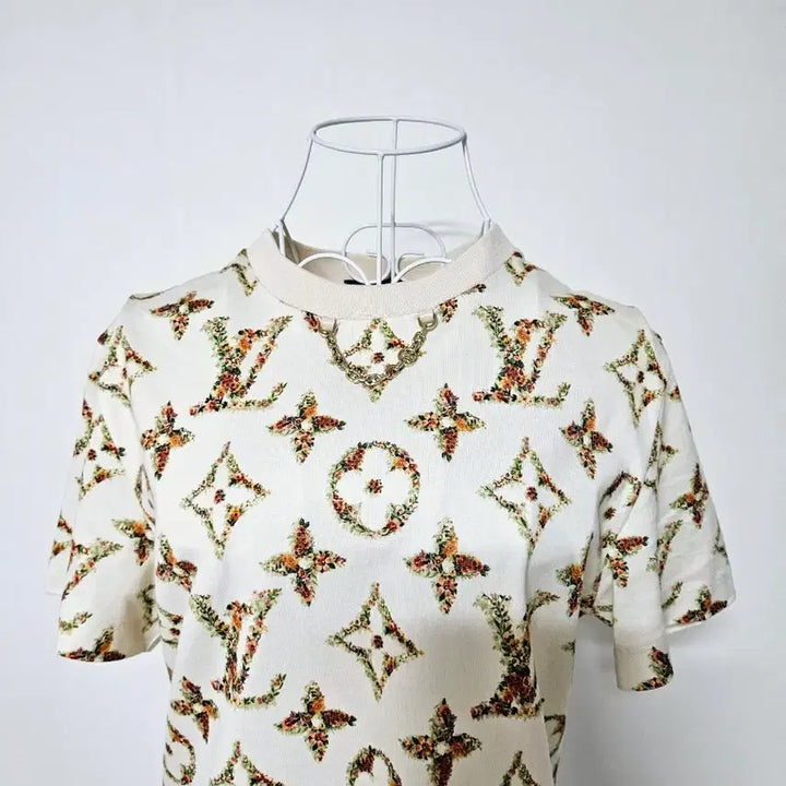 [BUNJANG] Louis Vuitton Monogram T-Shirt Size S / Louis Vuitton 루이비통 모노그램 티셔츠 1AFGS0