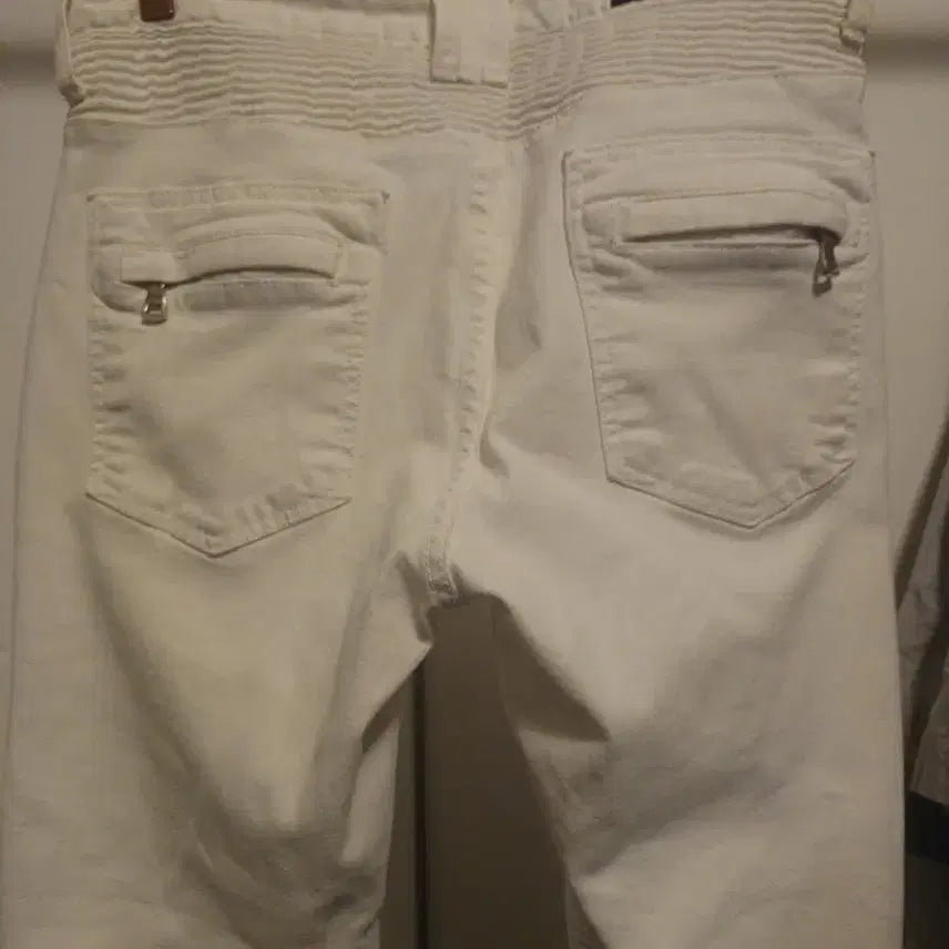 [SOLD OUT] 발망 스타일 화이트 바이커   바지 31