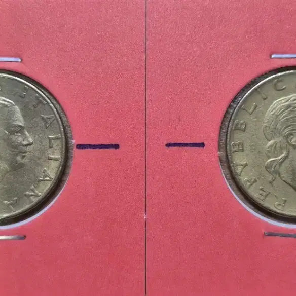 [BUNJANG] Italy 200 Lire Coin with Rotation Error / 이탈리아  200리라 동전...회전에러