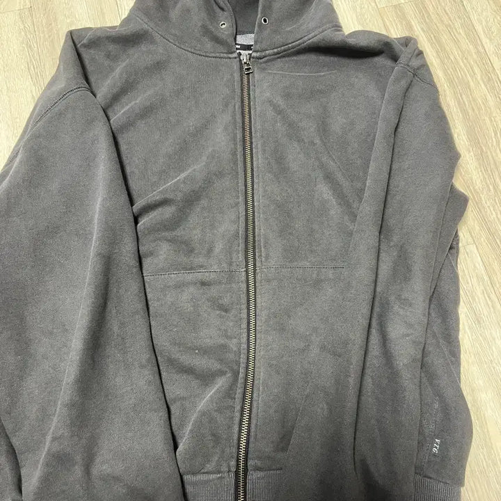 [BUNJANG] Hatching Room Pigment Boxer Hoodie Zip-up Charcoal / 해칭룸 복서 후드집업 피그먼트 차콜