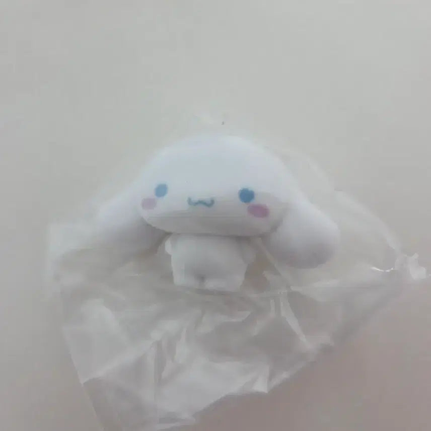 [BUNJANG] Sanrio Fluffy Figure Gacha Cinnamoroll / 산리오 응원봉 플로키 피규어 가챠 - 시나모롤