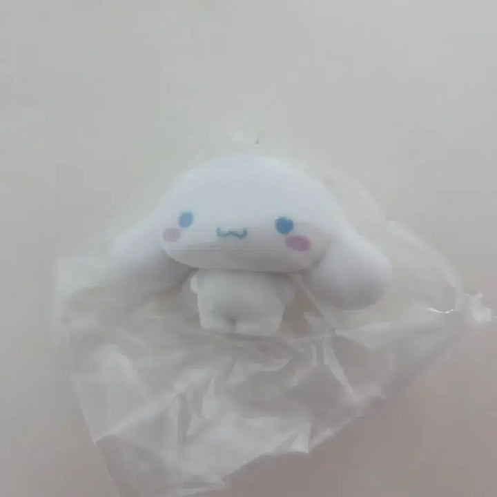 [BUNJANG] Sanrio Fluffy Figure Gacha Cinnamoroll / 산리오 응원봉 플로키 피규어 가챠 - 시나모롤