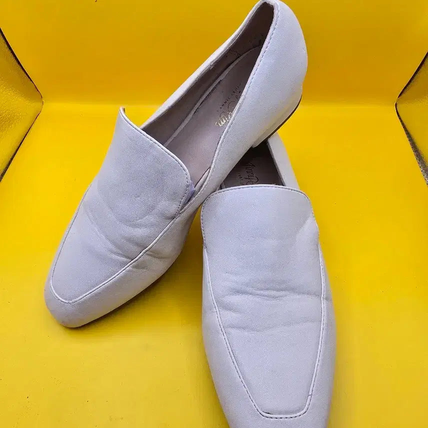 [BUNJANG] Jini Kim Leather Loafers Size 37 (240) / 지니킴 가죽로퍼 37(240)