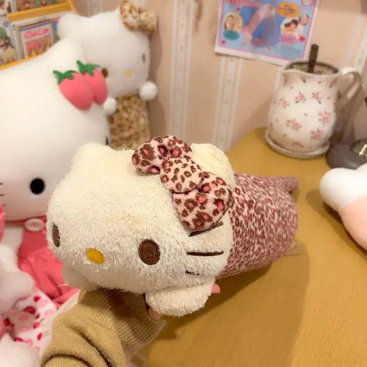 [BUNJANG] Sanrio Hello Kitty Leopard Pink Leopard Print Long Cushion Plush Doll / 고전 산리오 헬로키티 레오파드 핑크호피 롱 쿠션 인형