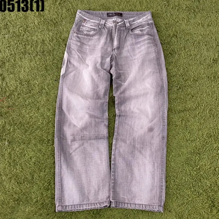 [BUNJANG] FUBU Gray Washing Denim Pants M / FUBU 후부 그레이 워싱 데님팬츠 M