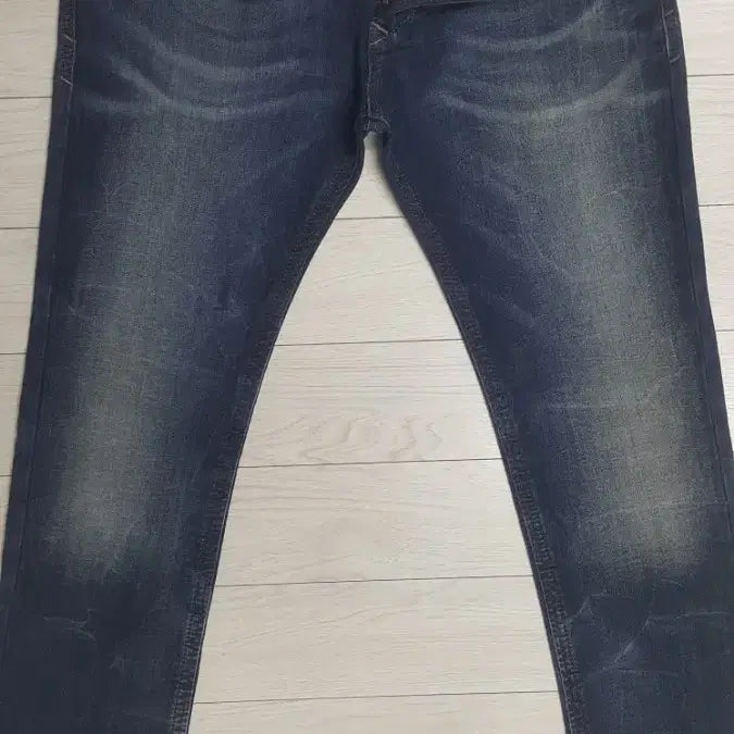 [BUNJANG] Diesel Thavar Slim Fit Jeans 30-31 Inch / 디젤 정품(사방스판) THAVAR 얇은대님 30~31인치(No.280)