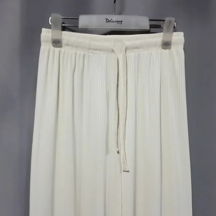 [BUNJANG] Striped Banding Trousers / 밴딩 줄지 바지