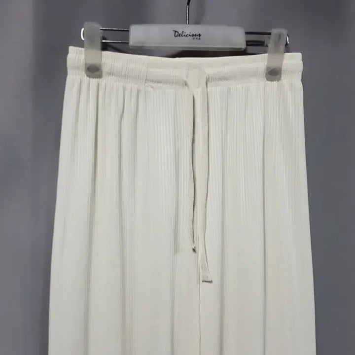 [BUNJANG] Striped Banding Trousers / 밴딩 줄지 바지