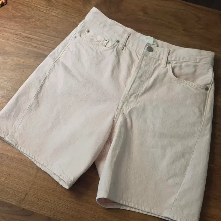 [BUNJANG] COS Pink Shorts Size 25 / 코스 반바지 / 25 사이즈