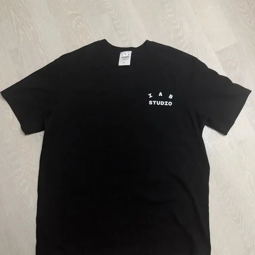[BUNJANG] IAB Studio 10th Anniversary Short Sleeve T-Shirt Black / 아이앱 10주년 반팔 티셔츠 블랙