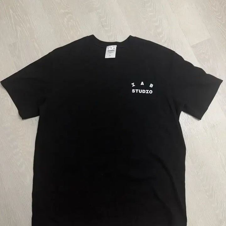 [BUNJANG] IAB Studio 10th Anniversary Short Sleeve T-Shirt Black / 아이앱 10주년 반팔 티셔츠 블랙