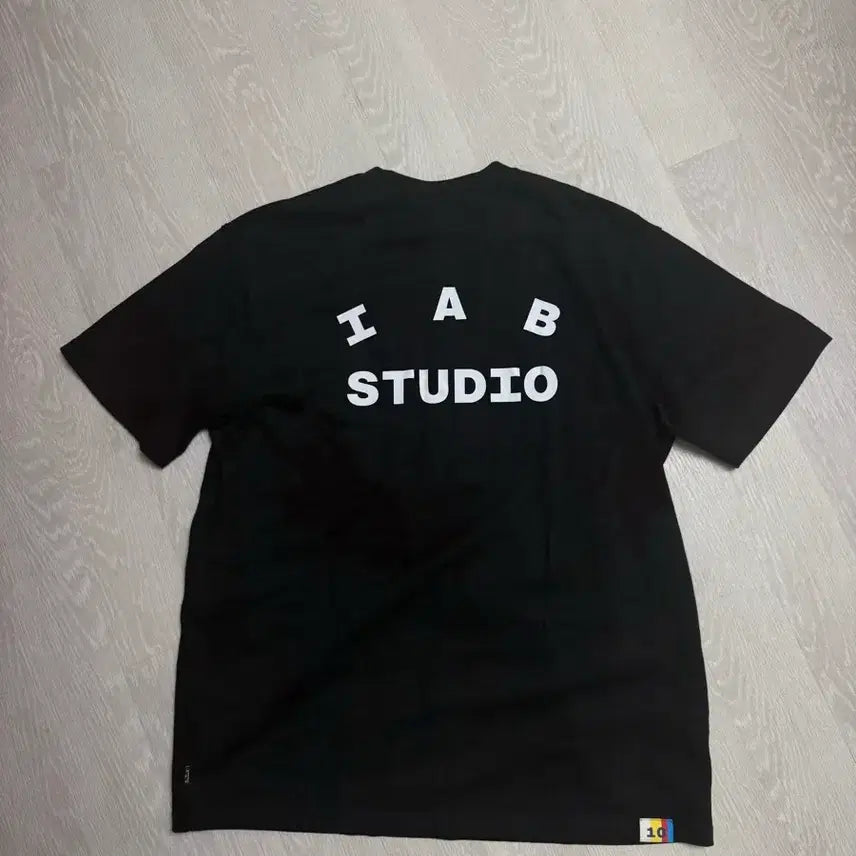 [BUNJANG] IAB Studio 10th Anniversary Short Sleeve T-Shirt Black / 아이앱 10주년 반팔 티셔츠 블랙