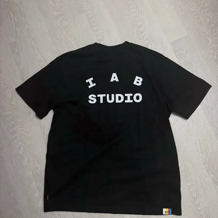 [BUNJANG] IAB Studio 10th Anniversary Short Sleeve T-Shirt Black / 아이앱 10주년 반팔 티셔츠 블랙