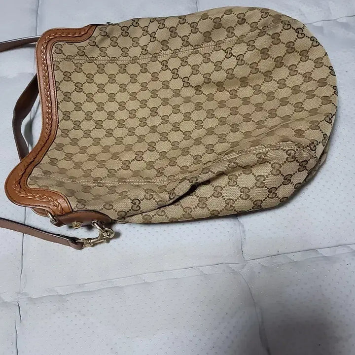 [BUNJANG] Gucci GG Jacquard Shoulder Bag / 구찌 GG 자가드 숄더백
