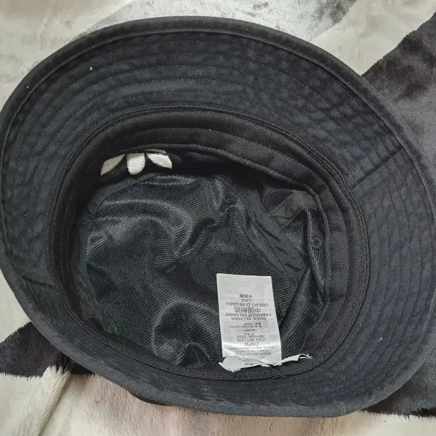 [BUNJANG] Adidas Black Bucket Hat M (57) / 아디다스 블랙 버킷햇 모자