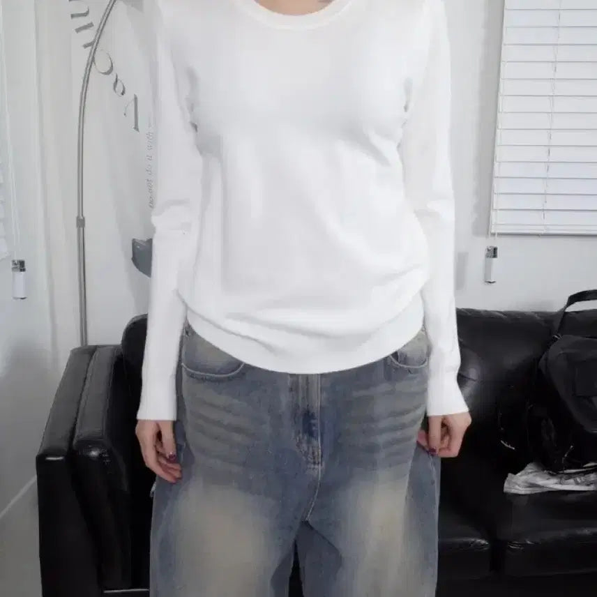 [BUNJANG] LOMON Basic Soft Laura Round Daily Knit / 로몬 베이직 보들보들 로라 라운드 데일리 니트